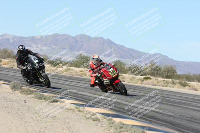 media/Dec-04-2025-Racers Edge (Thu) [[5ebc9f124d]]/3-B Group/3-Session 2 (Turn 7 Inside)/